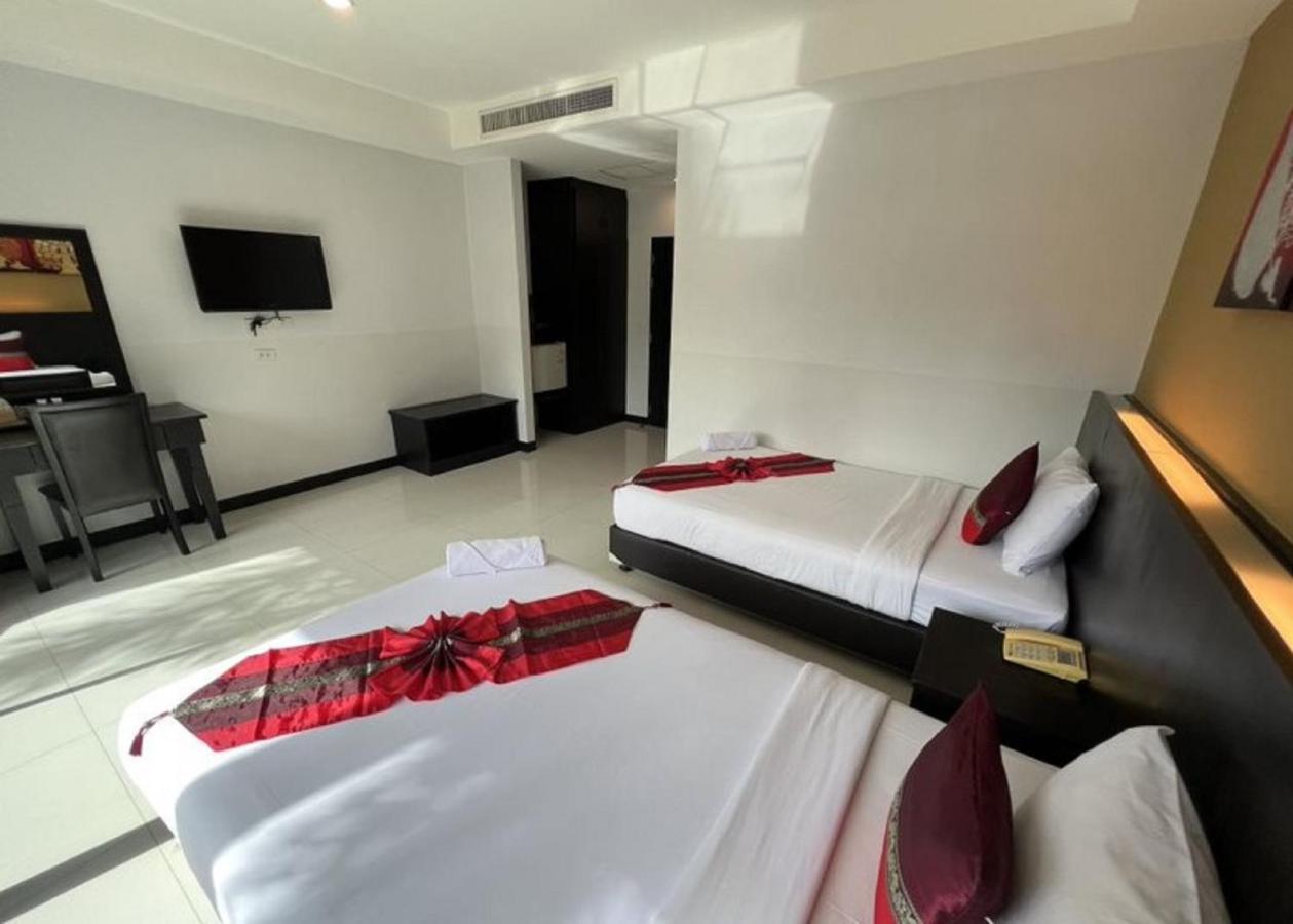 Phuket Naiyang Beach Hotel Sha Plus מראה חיצוני תמונה
